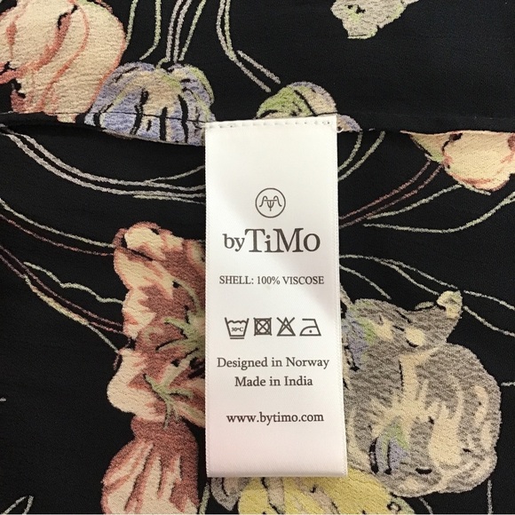 Bytimo Trailing Flowers Black Floral Long Sleeve Dress Size XS NEW - Picture 12 of 15